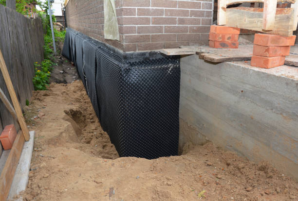 Happy homeowners after waterproofing job in Markham